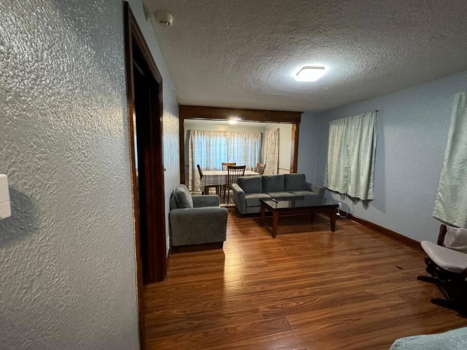 Apartament Comfy Getaway At Falls! Niagara Falls Zewnętrze zdjęcie